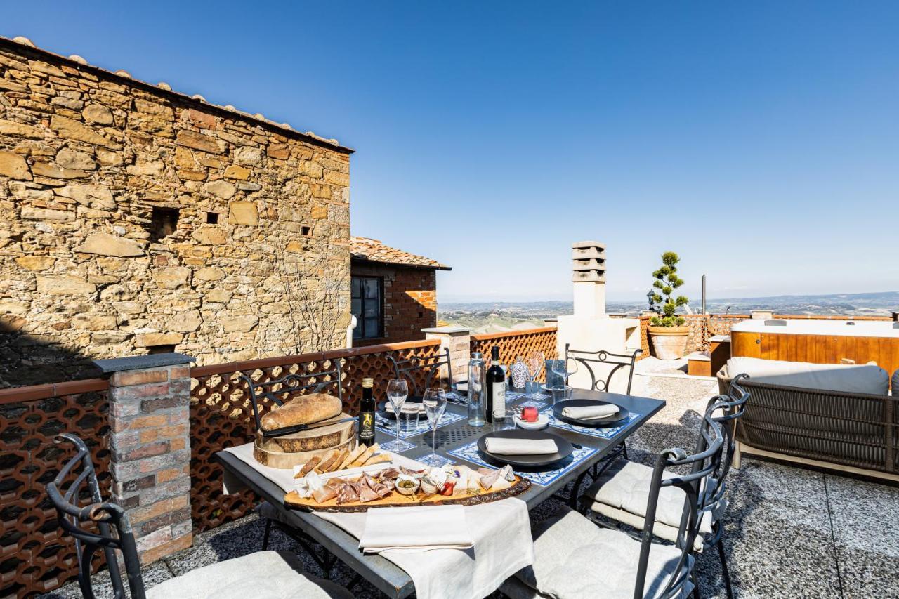 Agri Apartment La Terrazza La Ripadoro Chianni Exterior foto