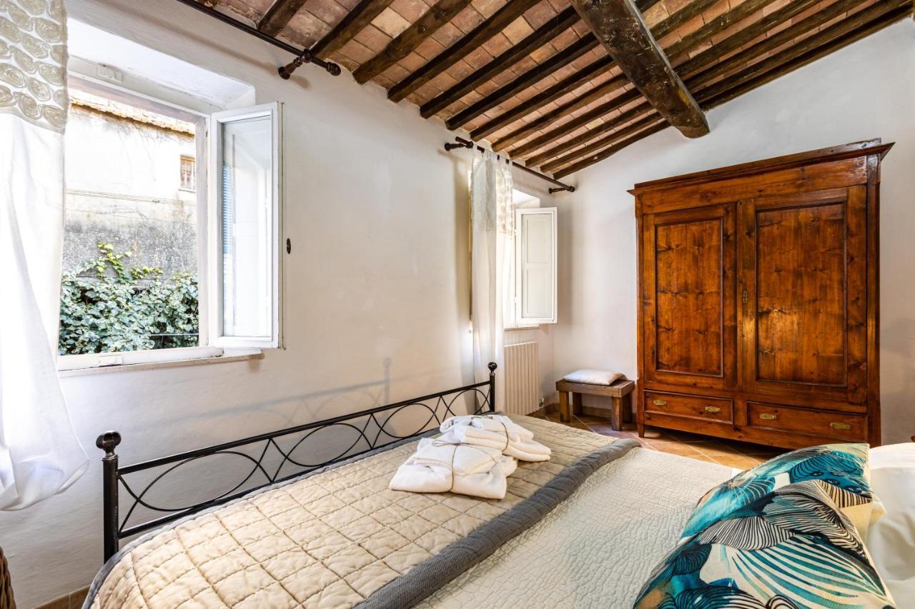 Agri Apartment La Terrazza La Ripadoro Chianni Exterior foto